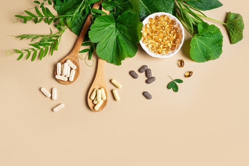 “Integratori Naturali: Un Sostegno per il Cambio Stagione”