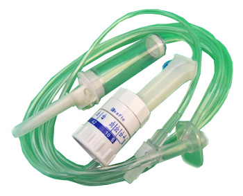 DEFLUSSORE CON REGOLATORE DI FLUSSO A GRAVITA' CON PERFORATORE 5/250ML - Pharmaleader