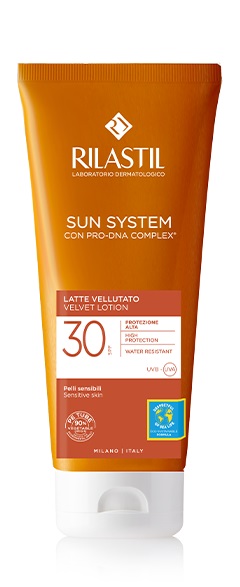 RILASTIL SUN SYSTEM PHOTO PROTECTION TERAPY LATTE VELLUTANTE SPF 30 200 ML - Pharmaleader